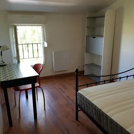 F4 Dans Maison Au Calme Pres Du Centre De En Champagne